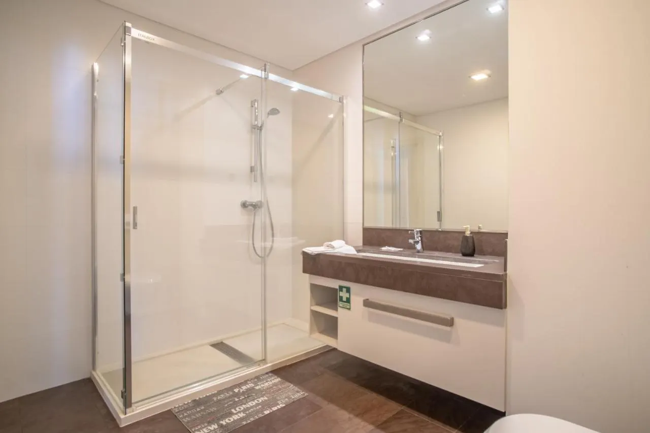 Madeira Residence Apt. 80 Funchal  Appartamento Funchal (Madeira)